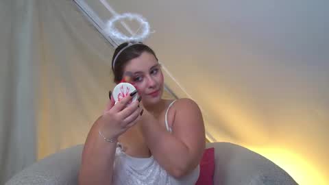 MaryMurrays online show from October 27, 6:45 pm