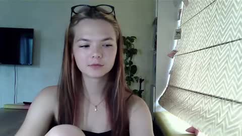 Nessa online show from July 13, 9:23 am