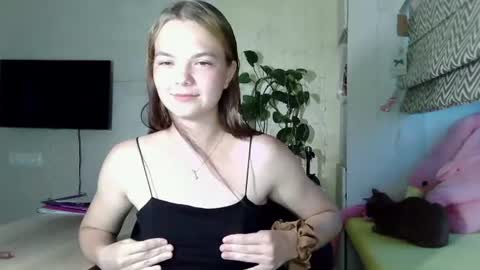 Nessa online show from July 26, 4:14 pm