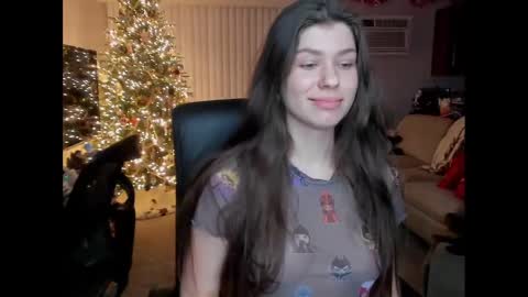 Snapshot of mash_hub chatting on December 10, 1:00 am Mash online show from December 10, 1:00 am