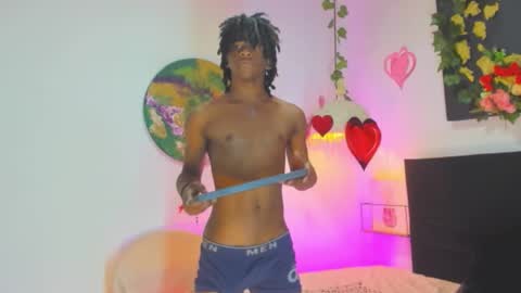 Snapshot of mashall_lee chatting on February 25, 7:56 pm MARSHALL LEE online show from February 25, 7:56 pm