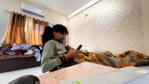 maskboyz2003 online show from November 16, 3:45 am