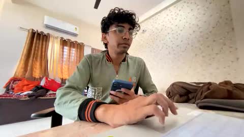 maskboyz2003 online show from November 24, 4:12 am