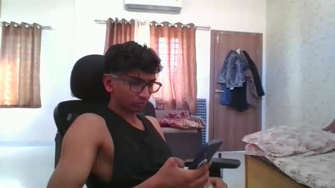 Mask Boy online show from March 5, 4:52 am