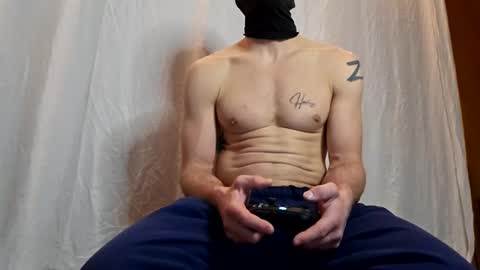 Snapshot of maskedyogaman chatting on February 6, 4:06 am maskedyogaman online show from February 6, 4:06 am