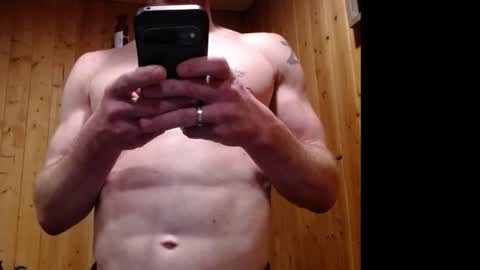 Snapshot of maskedyogaman chatting on February 28, 2:23 am maskedyogaman online show from February 28, 2:23 am