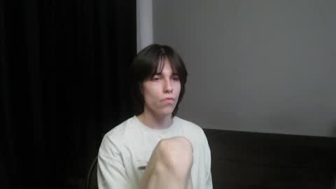 Snapshot of masonsilver_ chatting on April 26, 8:01 am masonsilver_ online show from April 26, 8:01 am