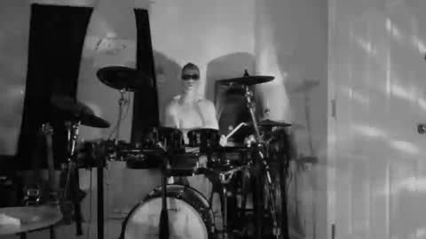 HappyZending online show from March 7, 2:19 am