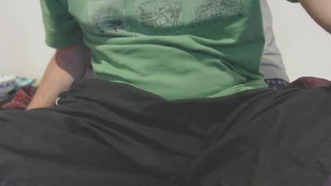 Snapshot of massagermike chatting on June 24, 9:19 am massagermike online show from June 24, 9:19 am