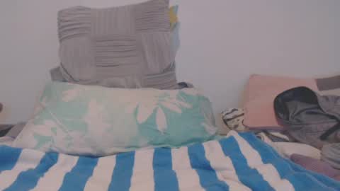 Snapshot of massagermike chatting on July 27, 9:27 am massagermike online show from July 27, 9:27 am