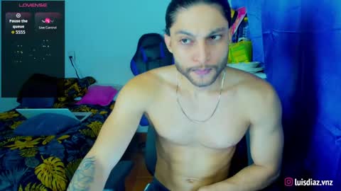 Snapshot of massatgeserotics chatting on May 27, 11:13 pm I Am Odin online show from May 27, 11:13 pm