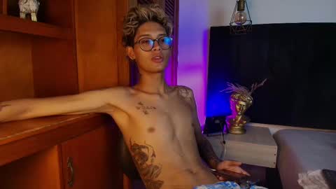   online show from September 17, 5:09 am