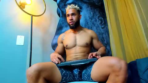 massimo_cruz online show from October 13, 11:38 pm