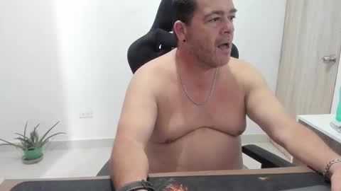 Snapshot of massimo_danger chatting on October 29, 9:49 pm massimo_danger online show from October 29, 9:49 pm