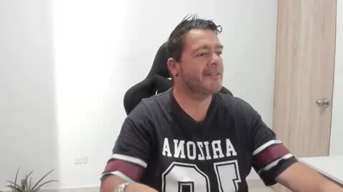 Snapshot of massimo_danger chatting on November 6, 3:46 pm massimo_danger online show from November 6, 3:46 pm