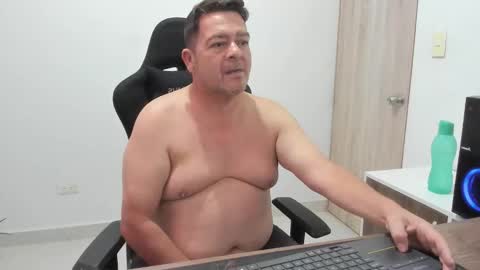 Snapshot of massimo_danger chatting on December 3, 8:07 pm massimo_danger online show from December 3, 8:07 pm