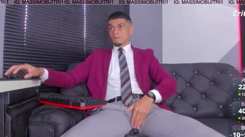 I am Massimo online show from February 19, 12:45 pm