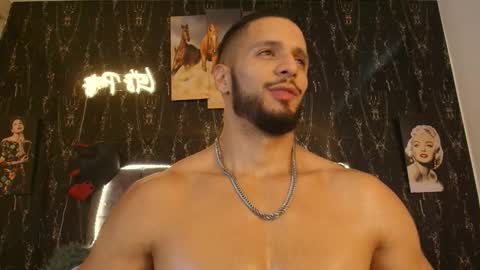 massimo_greco2 online show from November 4, 9:36 pm