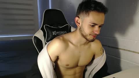 massimo online show from March 8, 5:11 pm