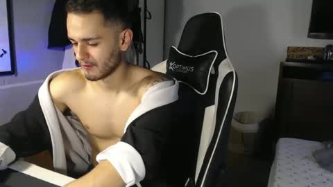 massimo online show from November 8, 3:12 pm