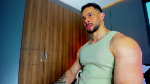 massimo online show from February 9, 3:27 pm