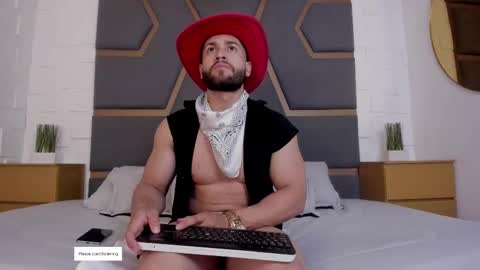 Massimo online show from December 23, 3:37 am