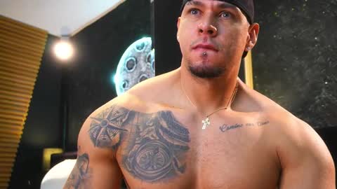 massimowalton2 online show from November 5, 12:05 pm