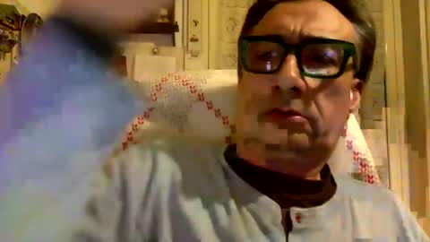 Snapshot of massimoxsempre chatting on December 2, 1:58 am massimoxsempre online show from December 2, 1:58 am