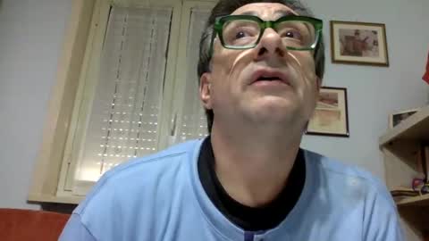 massimoxsempre online show from December 2, 2:19 pm