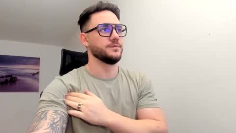 Alex online show from January 6, 7:01 am