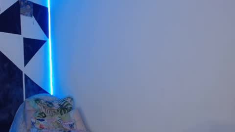 Snapshot of master_black777 chatting on September 17, 4:03 am master_black777 online show from September 17, 4:03 am