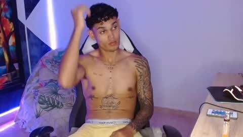 master_black777 online show from November 23, 11:15 pm