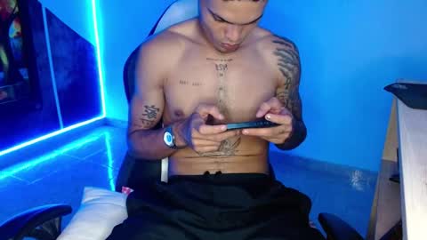 master_black777 online show from February 11, 11:32 pm