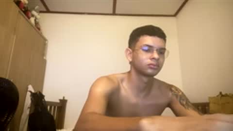 master_boy01 online show from November 27, 4:58 am