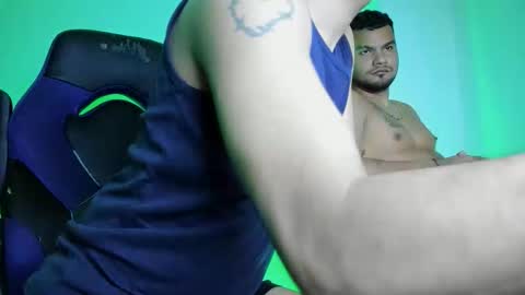 master_boy_1 online show from February 19, 1:45 am