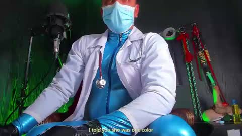 Snapshot of master_connor chatting on July 13, 10:12 pm Master connor online show from July 13, 10:12 pm