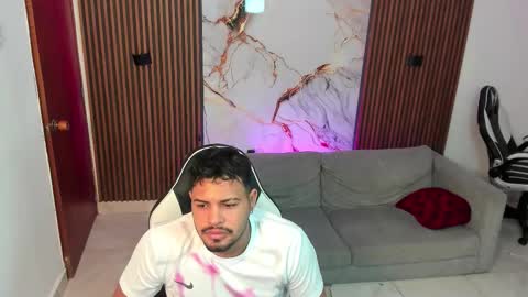 master_javi online show from September 9, 5:29 am