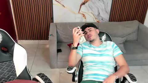 master_javi online show from September 21, 5:42 am