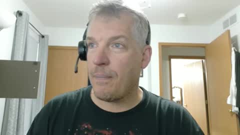 Snapshot of master_thorn chatting on November 8, 5:34 pm Master Thorn online show from November 8, 5:34 pm