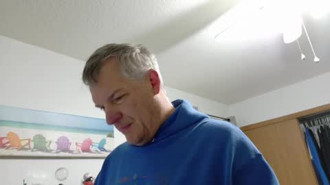 Snapshot of master_thorn chatting on November 17, 2:45 pm Master Thorn online show from November 17, 2:45 pm