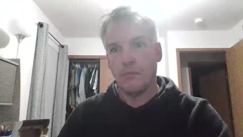 Snapshot of master_thorn chatting on December 5, 3:37 am Master Thorn online show from December 5, 3:37 am