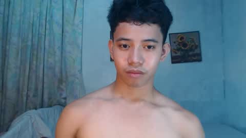 Snapshot of masterbigcockjimboy chatting on July 28, 8:52 pm masterbigcockjimboy online show from July 28, 8:52 pm