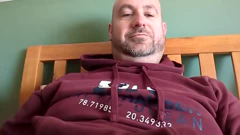 Bob online show from April 17, 2:42 pm