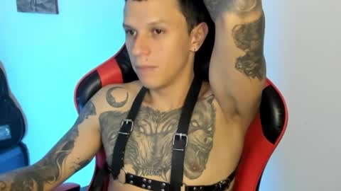 Snapshot of masterdave7 chatting on February 10, 10:47 pm Dave online show from February 10, 10:47 pm