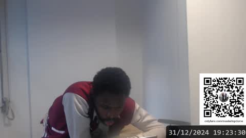 Masterdomfuck online show from December 31, 10:23 pm