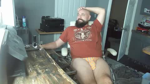 Snapshot of masterdurt chatting on February 4, 11:49 pm The Big Duurty online show from February 4, 11:49 pm