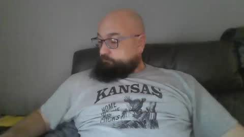 Snapshot of masterdurt chatting on February 17, 11:20 pm The Big Duurty online show from February 17, 11:20 pm