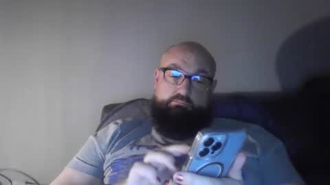 Snapshot of masterdurt chatting on March 6, 2:41 am The Big Duurty online show from March 6, 2:41 am