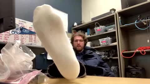 Snapshot of masterevan15 chatting on January 18, 3:54 am CanuckSoles online show from January 18, 3:54 am