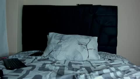 masterfiterotic online show from October 28, 9:17 pm